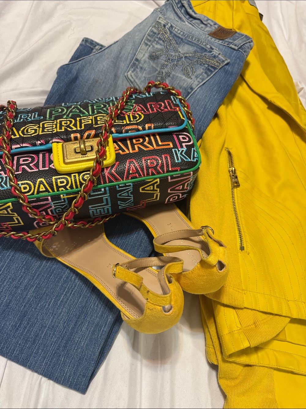 Buckle Light Blue Boyfriend Jeans